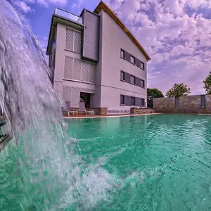  Hotel apartamentowy Rainbow